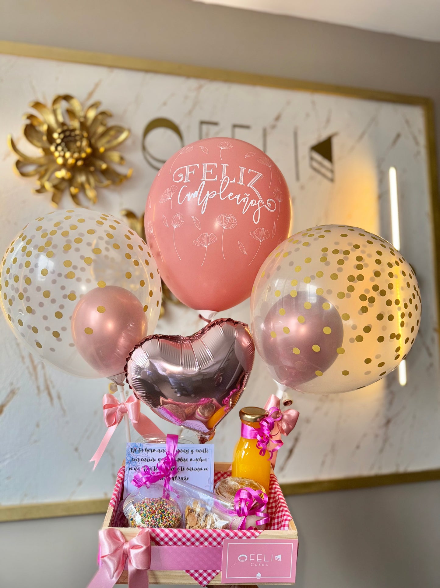 Desayuno sorpresa Feliz Cumple tra058