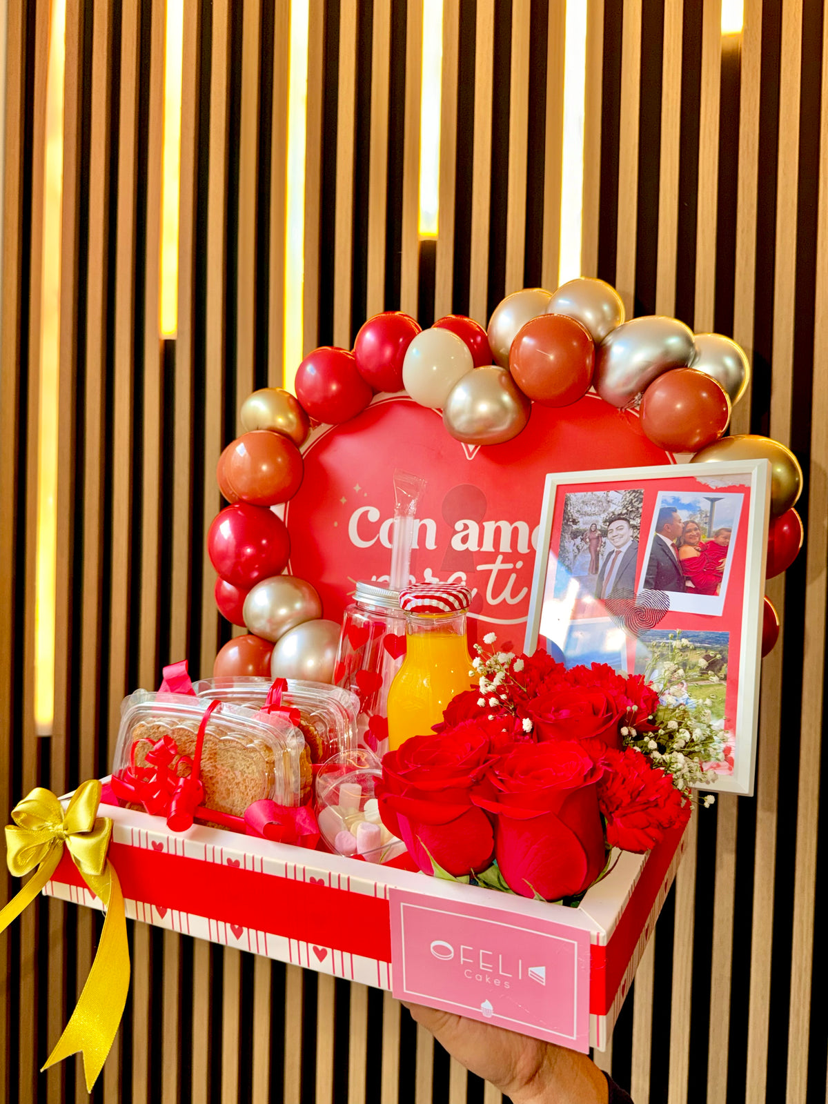 Desayuno Sorpresa Con Amor para Ti con Flores