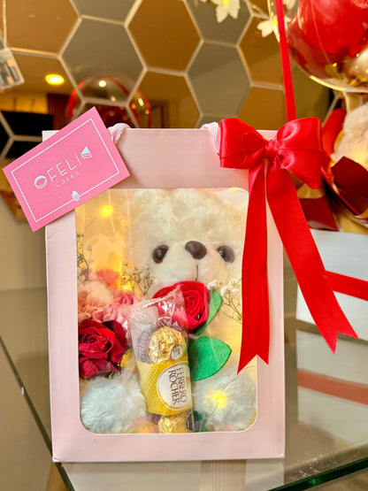 Detalle con Peluche, Ferrero y Flores – Ofeliacakes